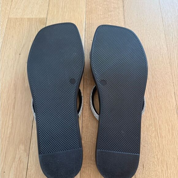 Mariella Black Minimalist Sandals with Sparkly Straps - Picture 5 of 5